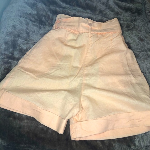 High Waisted Fancy Linen Shorts - Picture 6 of 6